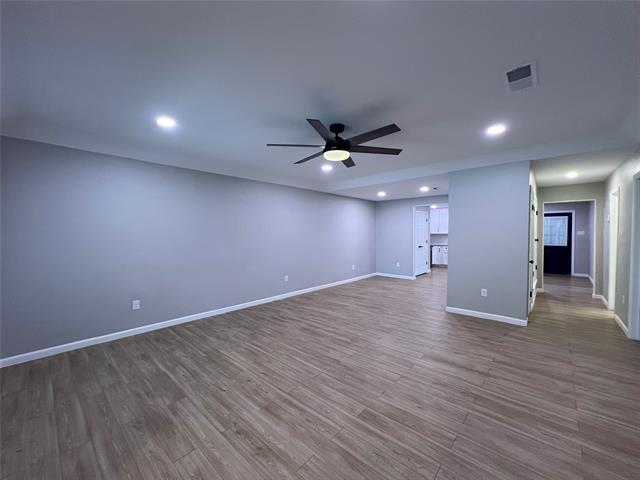 Foto del edificio - 5000 Inverness Ave