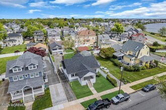 Building Photo - 504 8th Ave