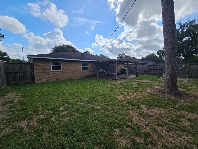 Building Photo - 11814 S Marcia Cir