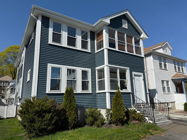 Foto del edificio - 12 Gilbert Ct