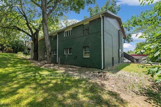 Building Photo - 2608 Avenue N