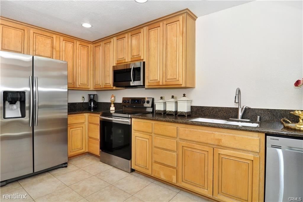 Primary Photo - 3 br, 3 bath House - 9 Starfall # 5