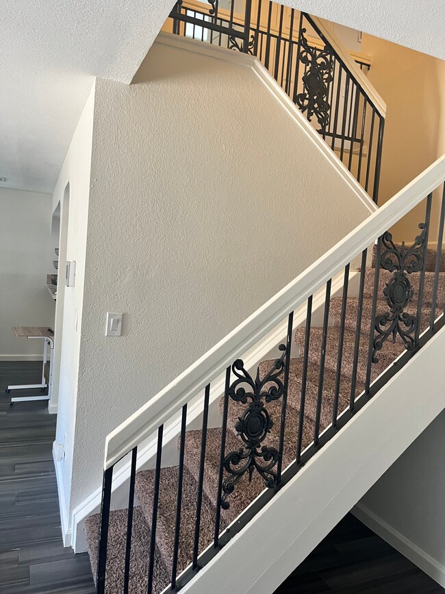Building Photo - 133 Majorca Cir