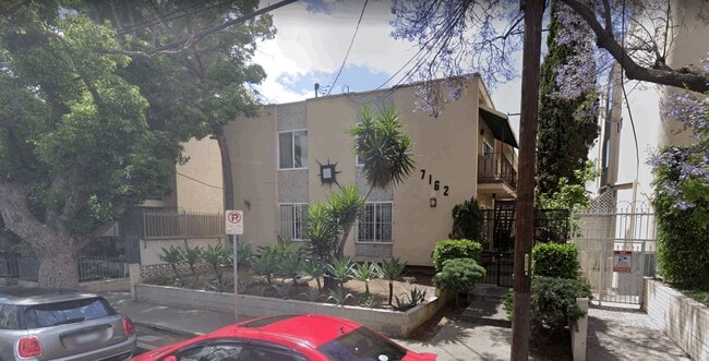 Building Photo - 7162 Hawthorn Ave