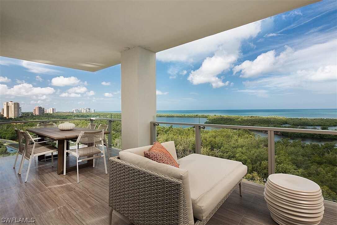 Foto principal - 6897 Grenadier Blvd