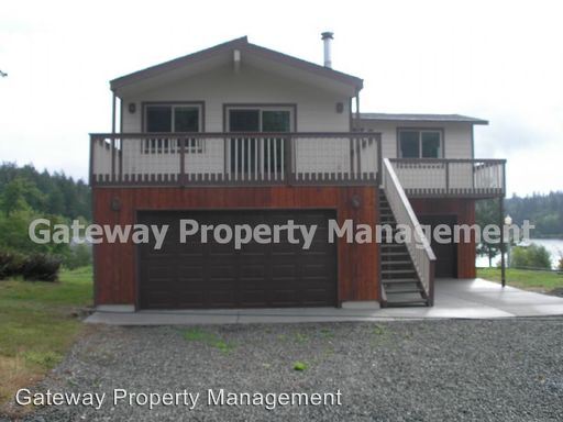 Primary Photo - 471 E Hillcrest Dr