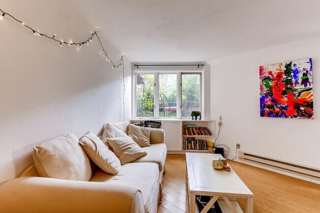 Foto del edificio - Modern West End Pearl St. 1 Bed/1 Bath Con...
