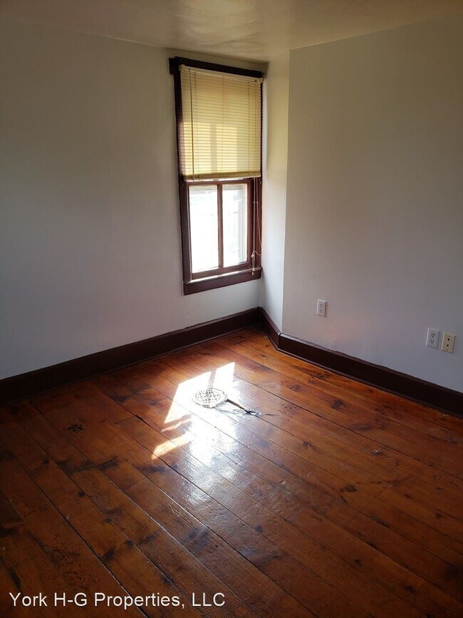 Foto del edificio - 524 Carlisle St