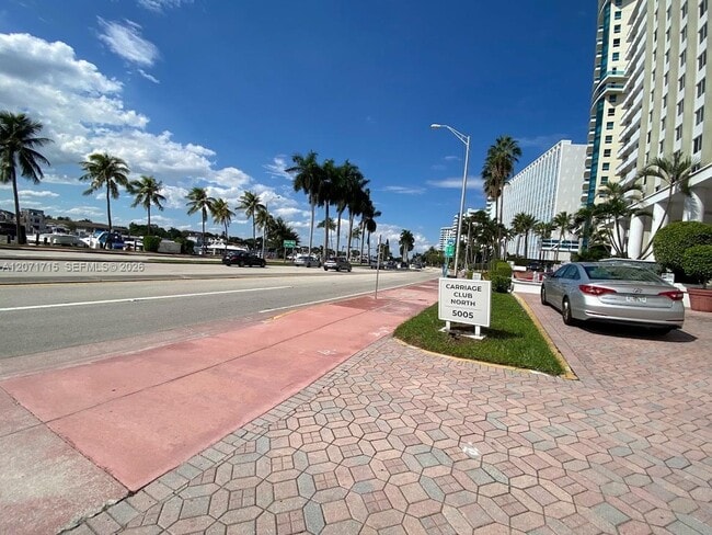 Building Photo - 5005 Collins Ave