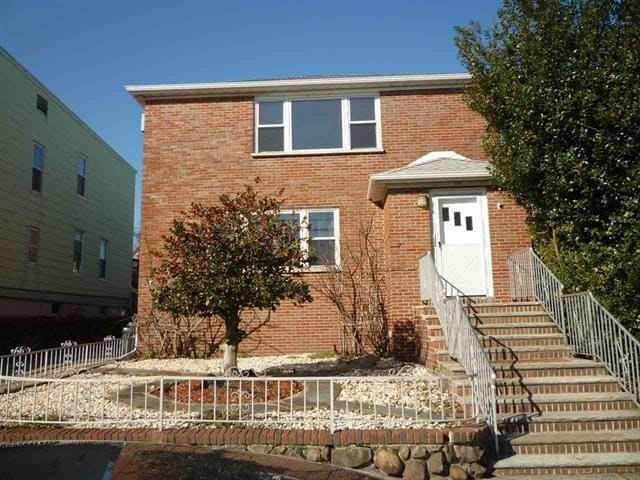 Primary Photo - 129-131 Lexington Ave