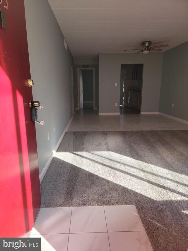 Foto del edificio - 3301 Hewitt Ave