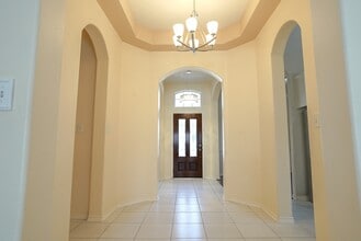 Building Photo - 6006 Country Ridge Dr