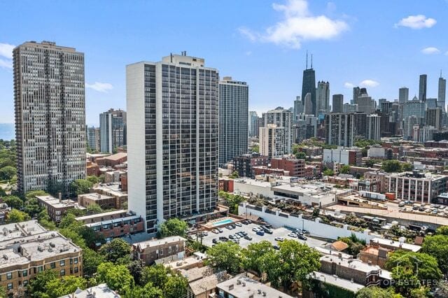 Foto del edificio - 1636 N Wells St