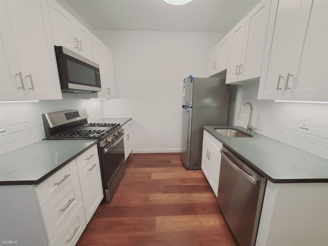 Foto principal - 1 br, 1 bath Condo - 916 Hope St Unit 1