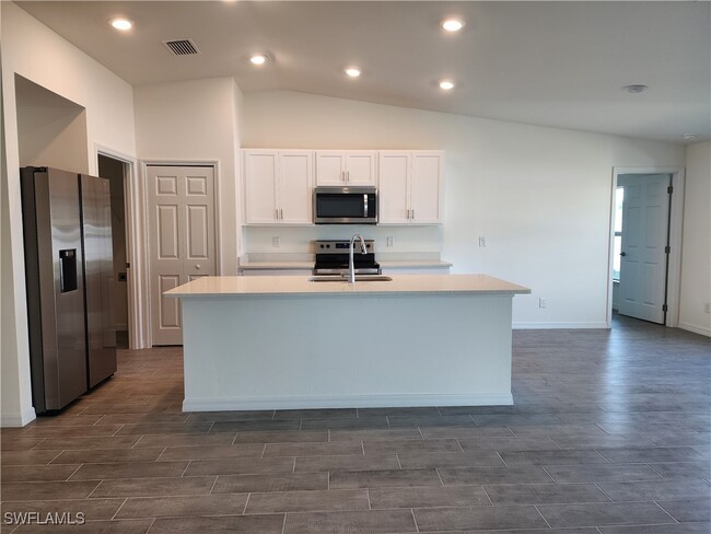 Foto del edificio - 147 SW 31st Terrace