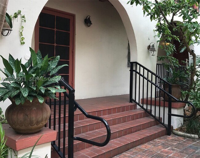 Foto del edificio - 1550 Jefferson Ave