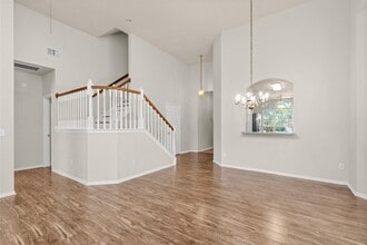 Building Photo - 127 N Willow Point Cir
