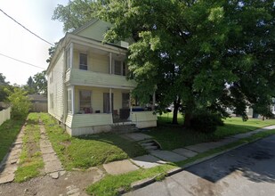 Building Photo - 419-421-421 Vrooman Ave