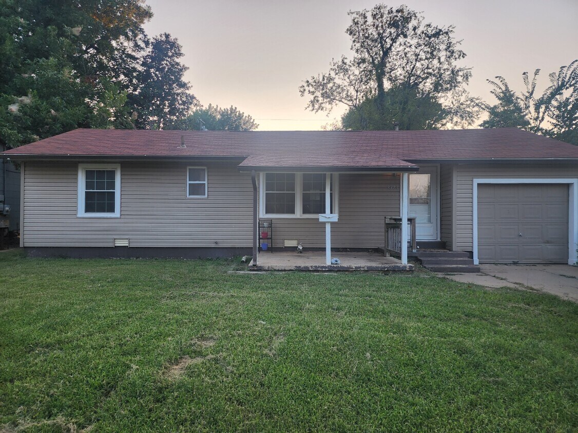 Foto principal - 3321 N Holman Ct