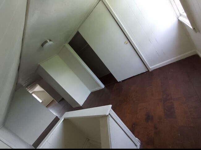 Foto del edificio - 11117 Melba Ave
