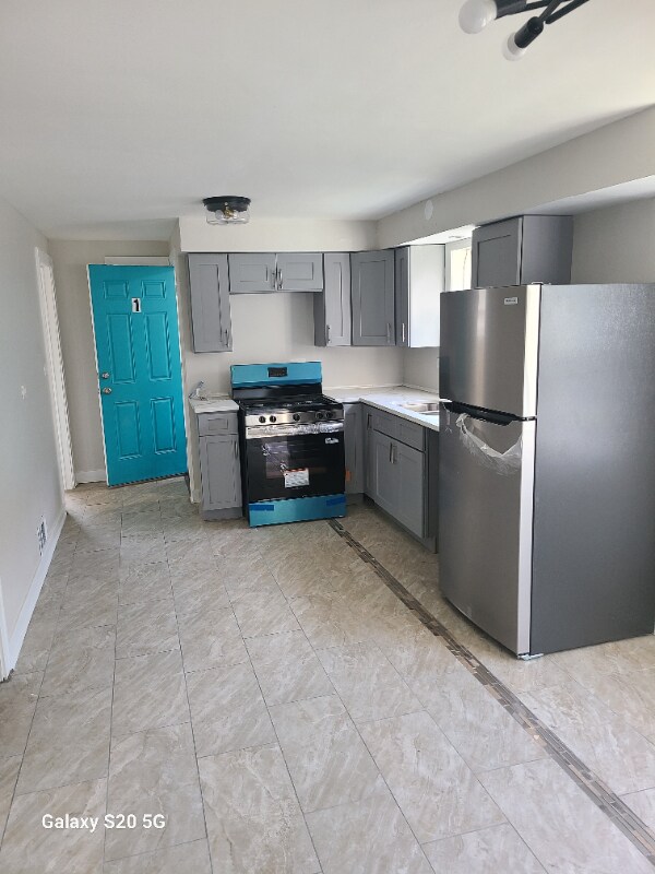Foto del edificio - 8259 S Peoria St