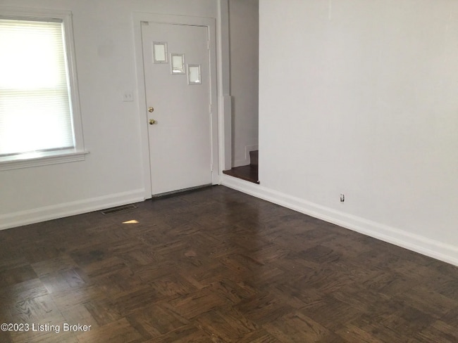 Foto del edificio - 323 N 38th St