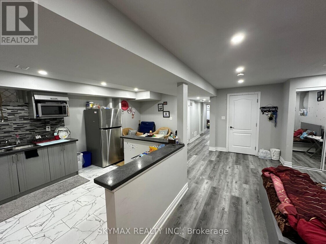 16 Washburn Rd, Brampton, ON L6P 0V9 House for Rent in Brampton, ON