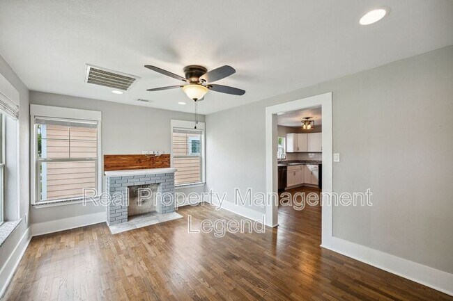 Foto del edificio - 1605 S Walnut St