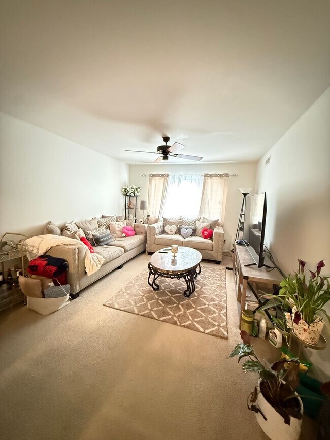 Foto del edificio - Jamestown Commons