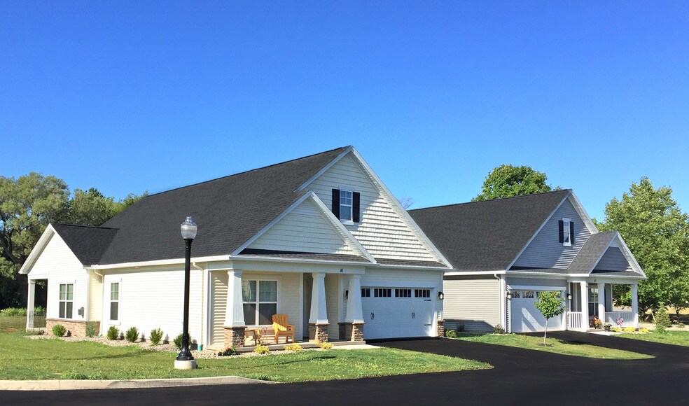 Creekstone Rentals Fairport, NY