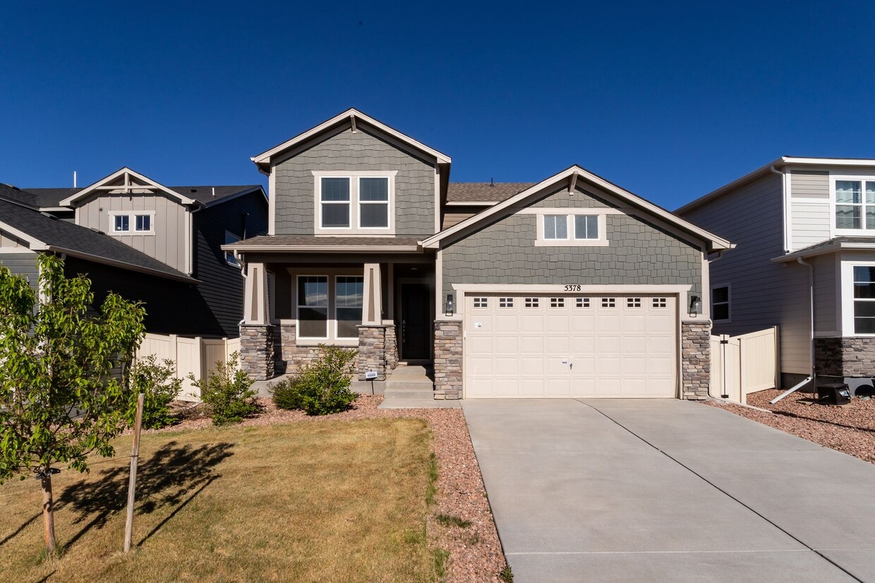 Primary Photo - Charming 3-Bedroom Home in The Trails at A...