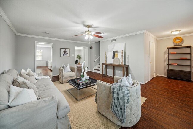 Foto del edificio - 14169 Misty Meadow Ln
