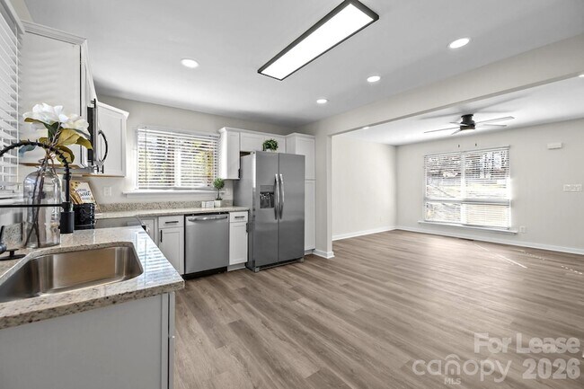 Foto del edificio - 801 Davenport St