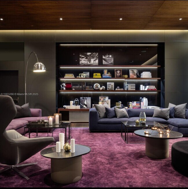 Foto del edificio - 88 SW 7th St
