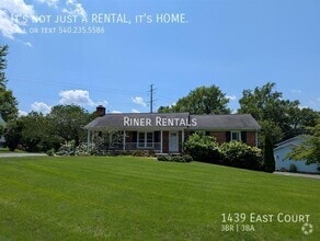 Building Photo - 1439 East Ct