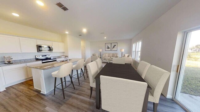 Foto del edificio - 14802 Calderon Dr