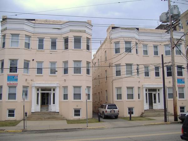 Foto del edificio - 218 N Craig St