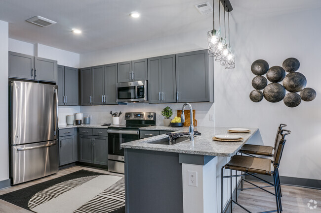 Kitchen - Magnolia Grove Apartments