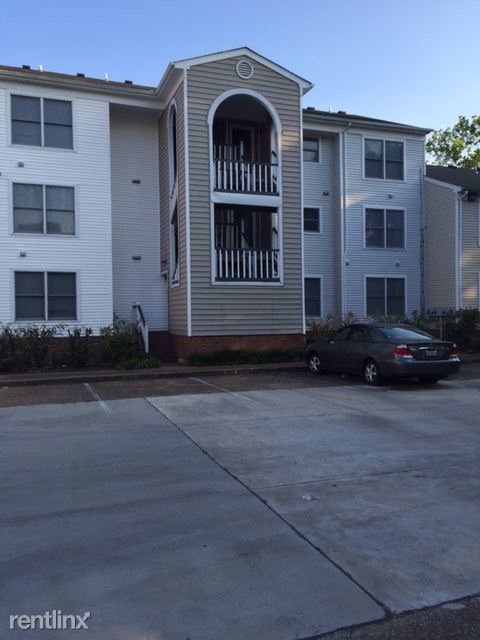 Primary Photo - 410 South St