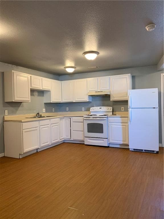 Foto del edificio - 700 Virginia St