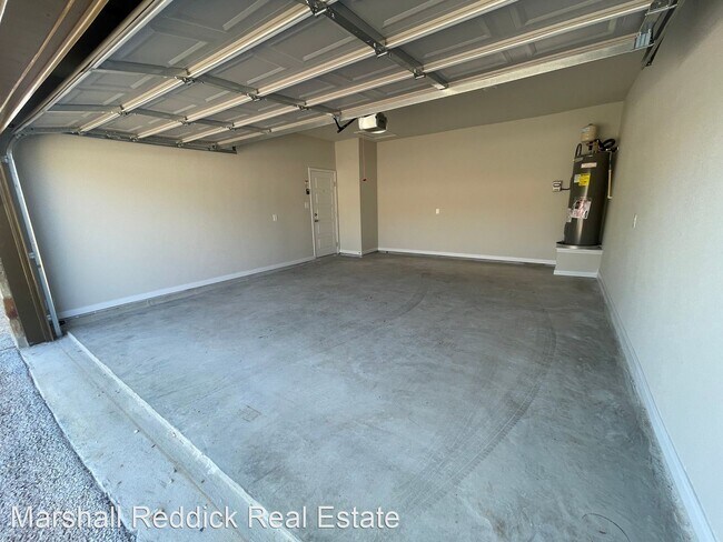 Building Photo - 3 br, 2 bath House - 10015 Westover Bluff ...