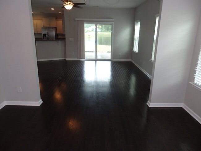 Building Photo - 98 McCrady Dr