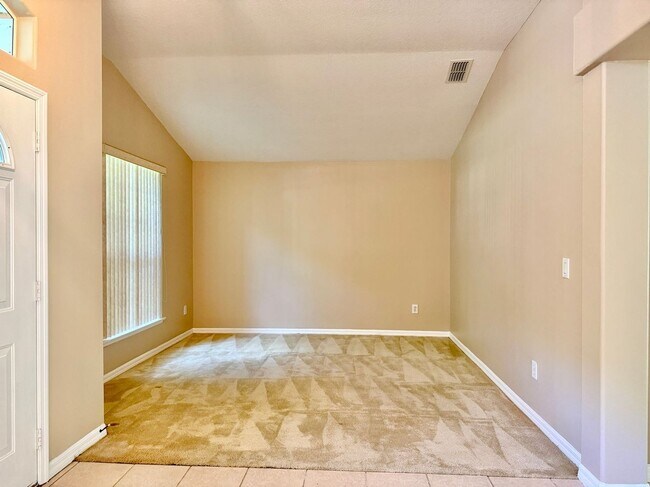 Building Photo - 7112 Hiawassee Overlook Dr