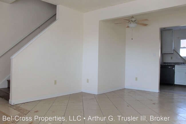 Building Photo - 2 br, 1 bath House - 8 Marcus Drive