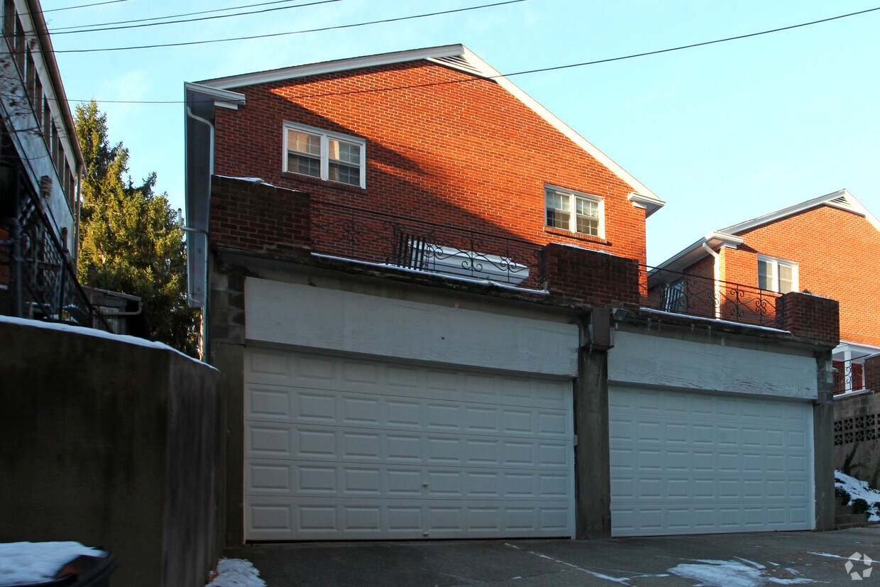 1429 Everett Ave, Louisville, KY 40204 Apartments in Louisville, KY