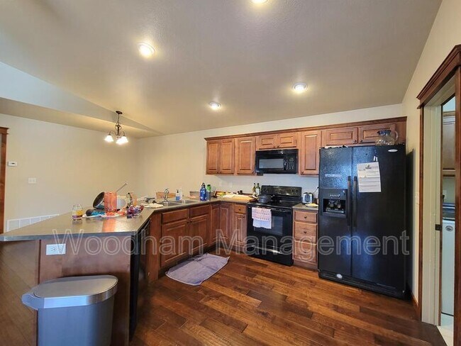 Foto del edificio - 103 Covey Ct