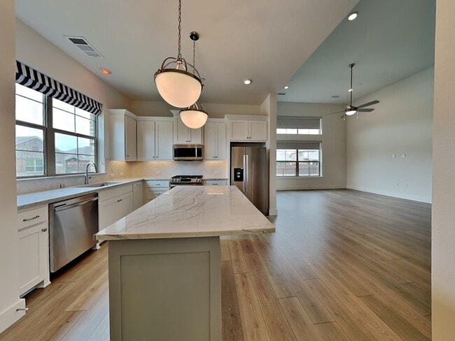 Building Photo - 3890 Sand Lily Ln