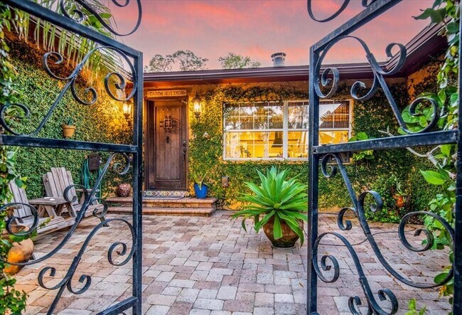 Foto del edificio - 4301 S Lockwood Ridge Rd