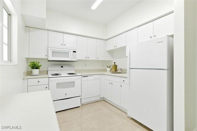 Building Photo - 8423 Bernwood Cove Loop