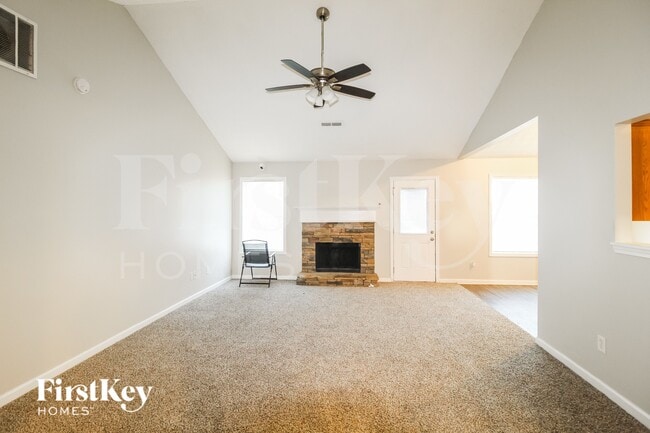 Building Photo - 175 Mills Creek Ln